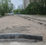 Расширение парковок во дворе 6-го микрорайона завершат в ближайшее время - Regions.Ru